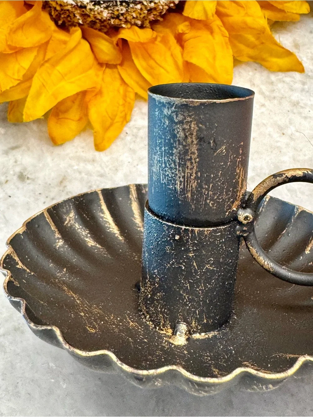 New Rustic Style Matte Black Fluted Metal Taper Candle Holder w/ Ring Handle